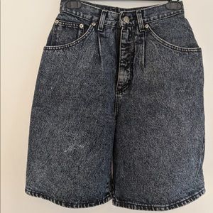 Vintage Lee High Waisted Acid Wash Jean Shorts